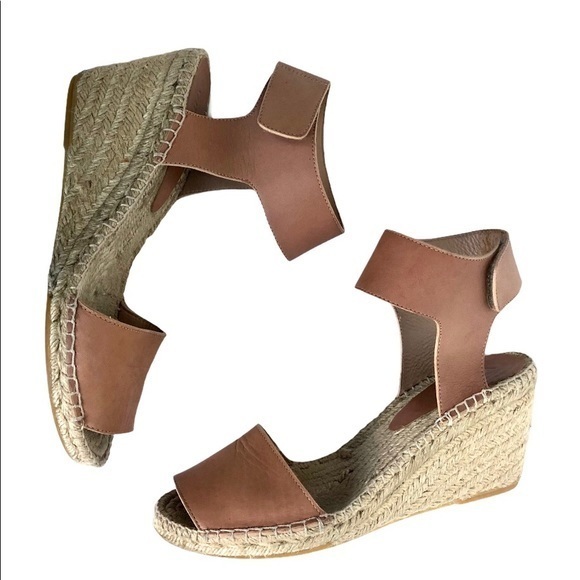 Vince Shoes - Vince. Sophia nude leather espadrille size 10
